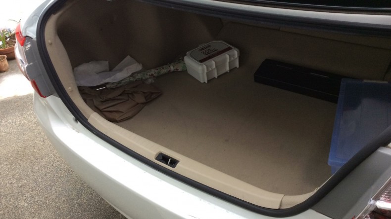 内装トランク