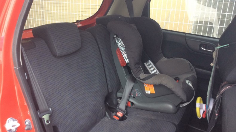 内装後方シート