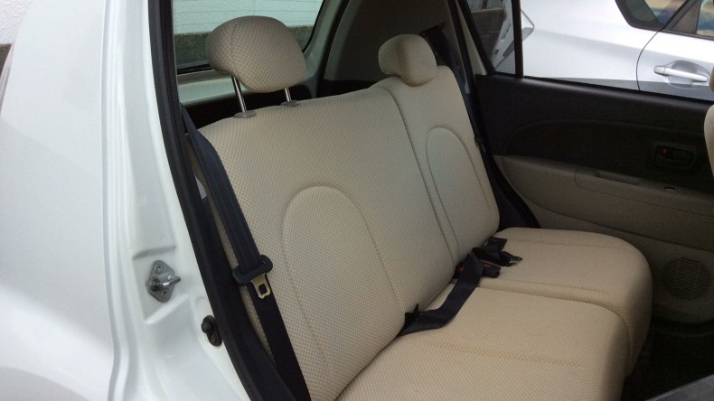 内装後方シート