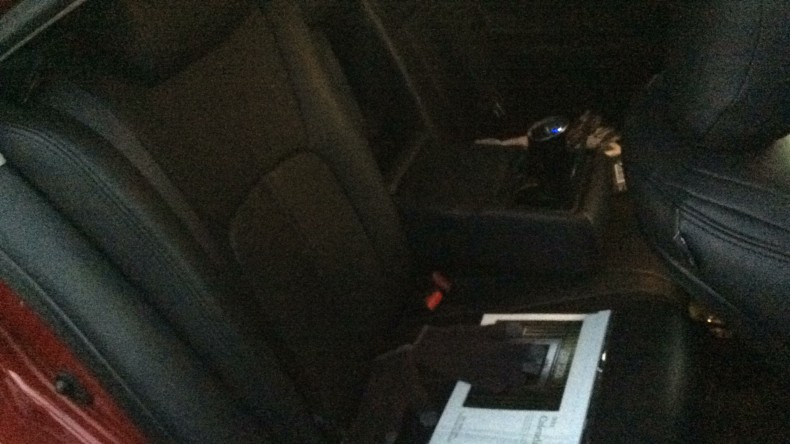 内装後方シート