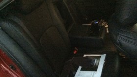 内装後方シート