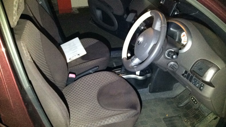 内装前方シート