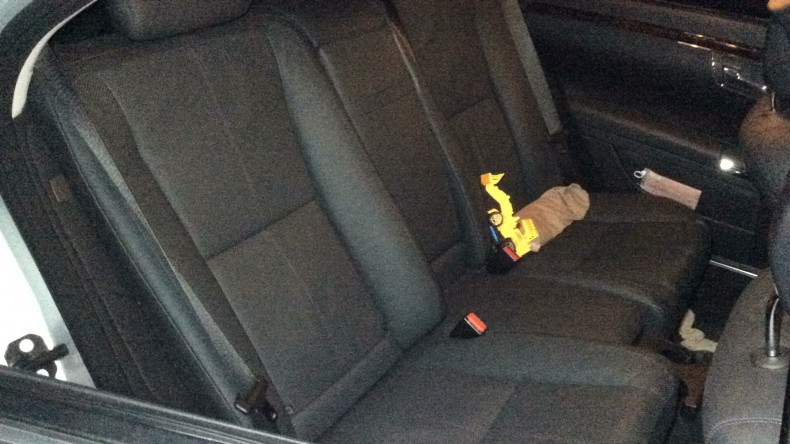 内装後方シート