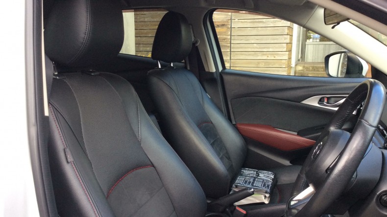 内装前方シート