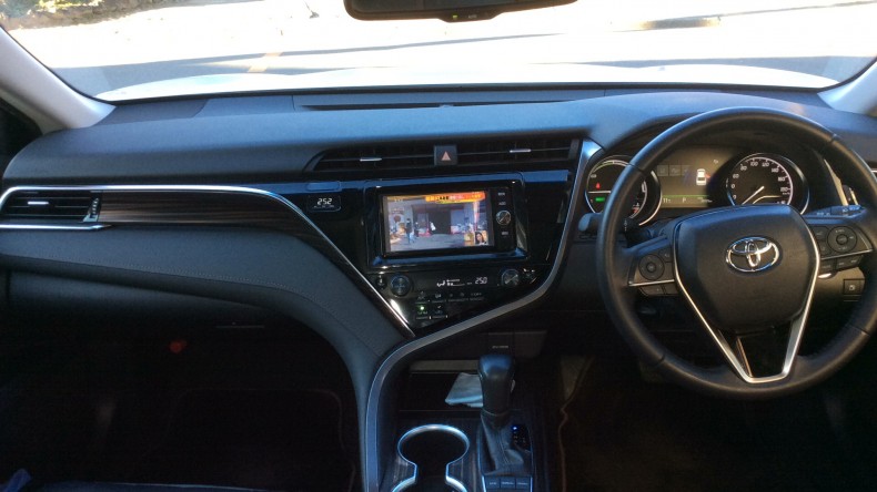 内装インパネ全体