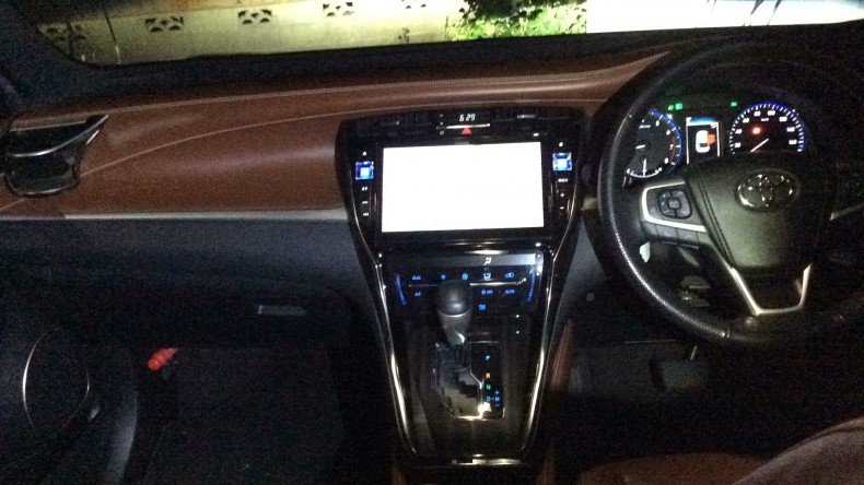 内装インパネ全体