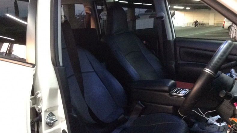 内装前方シート