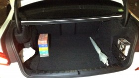内装トランク