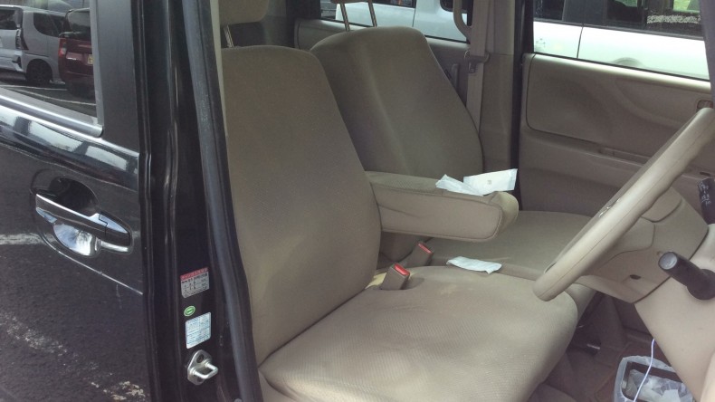 内装前方シート