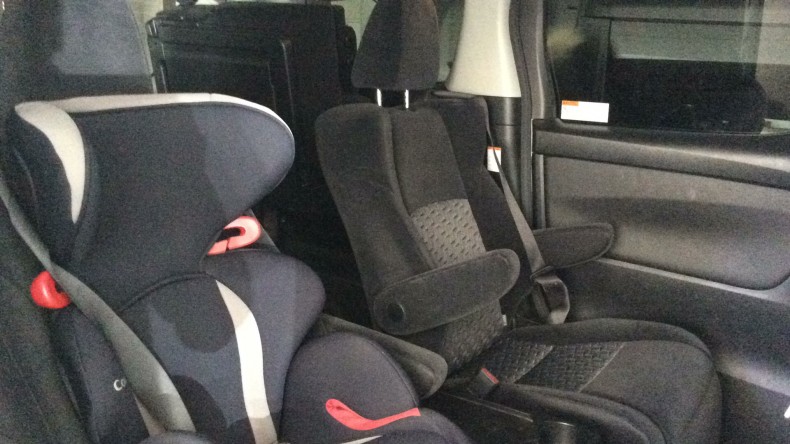 内装後方シート