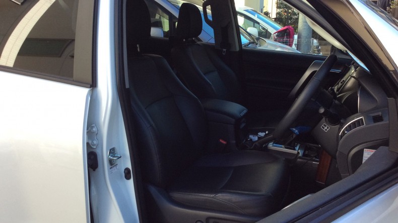 内装前方シート