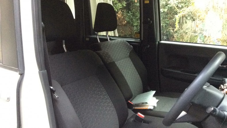 内装前方シート