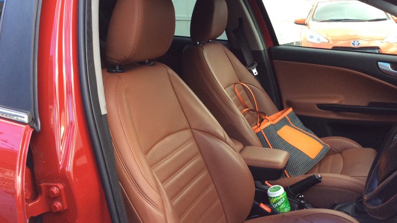 内装前方シート