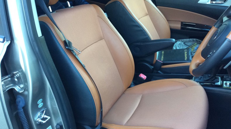 内装前方シート