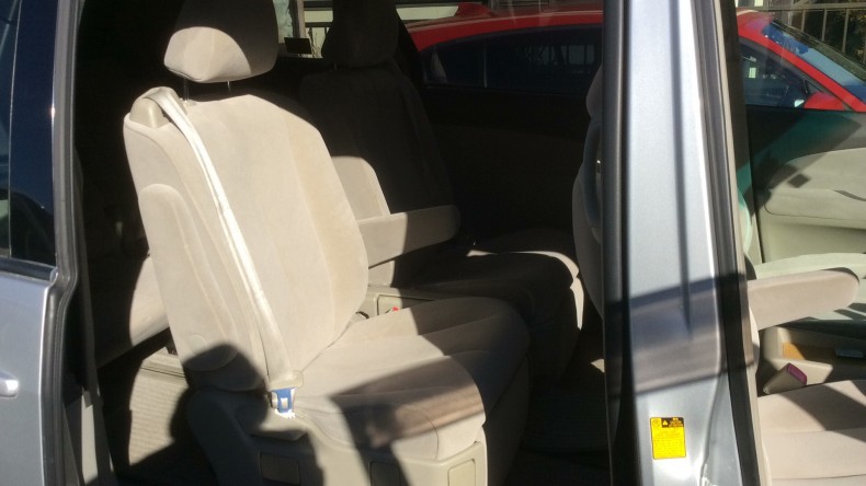 内装後方シート