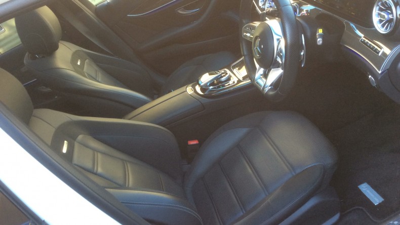 内装前方シート