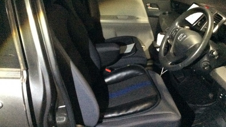 内装前方シート