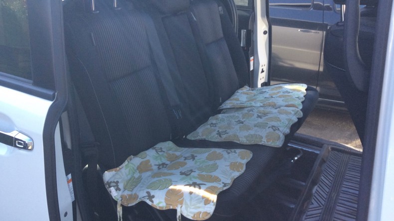 内装後方シート