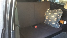 内装後方シート