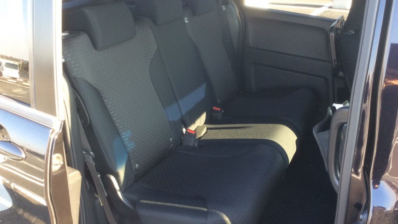 内装後方シート