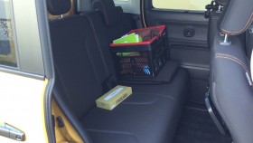 内装後方シート