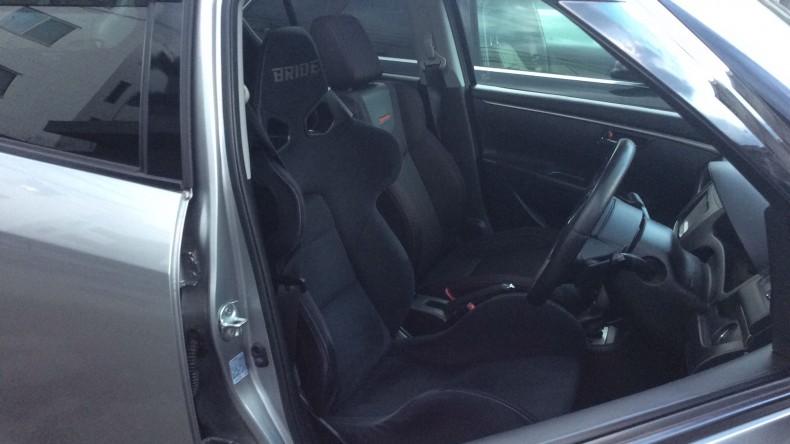 内装前方シート