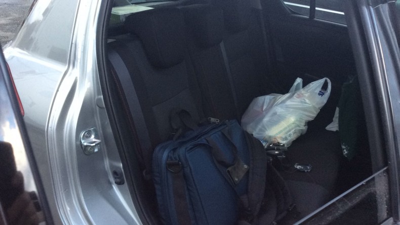 内装後方シート