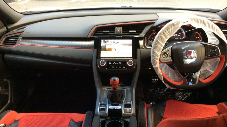 内装インパネ全体