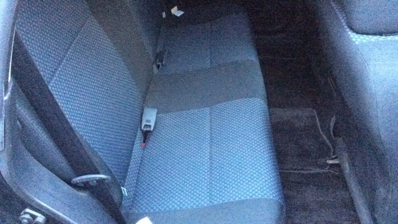 内装後方シート