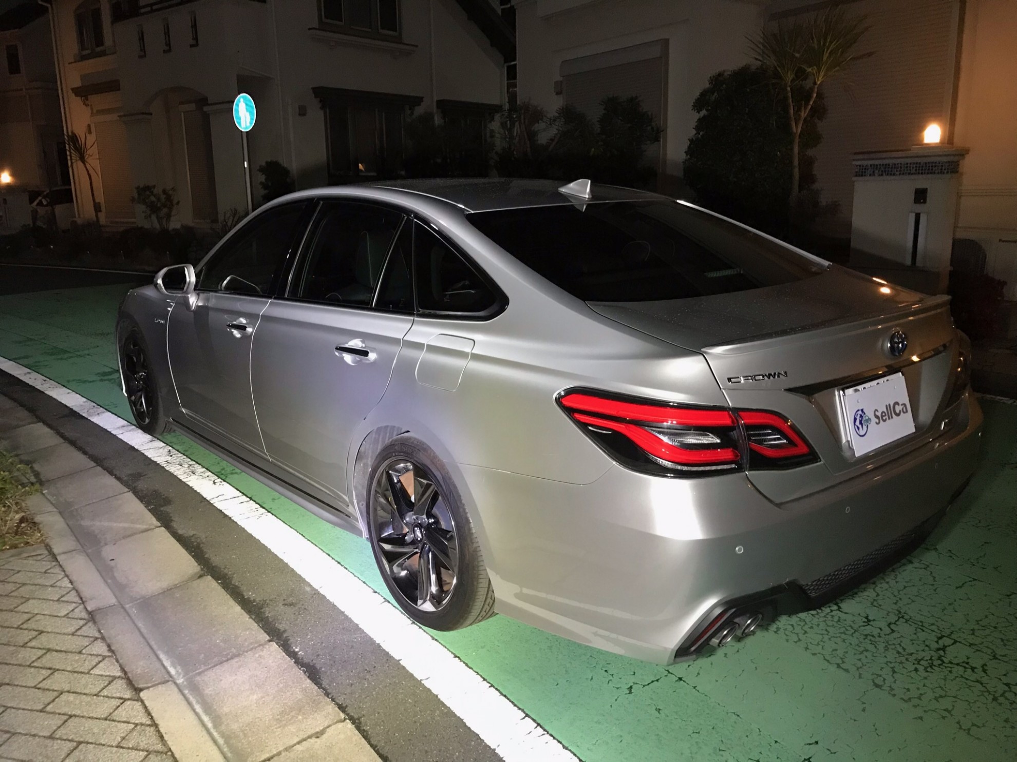 外装左後方