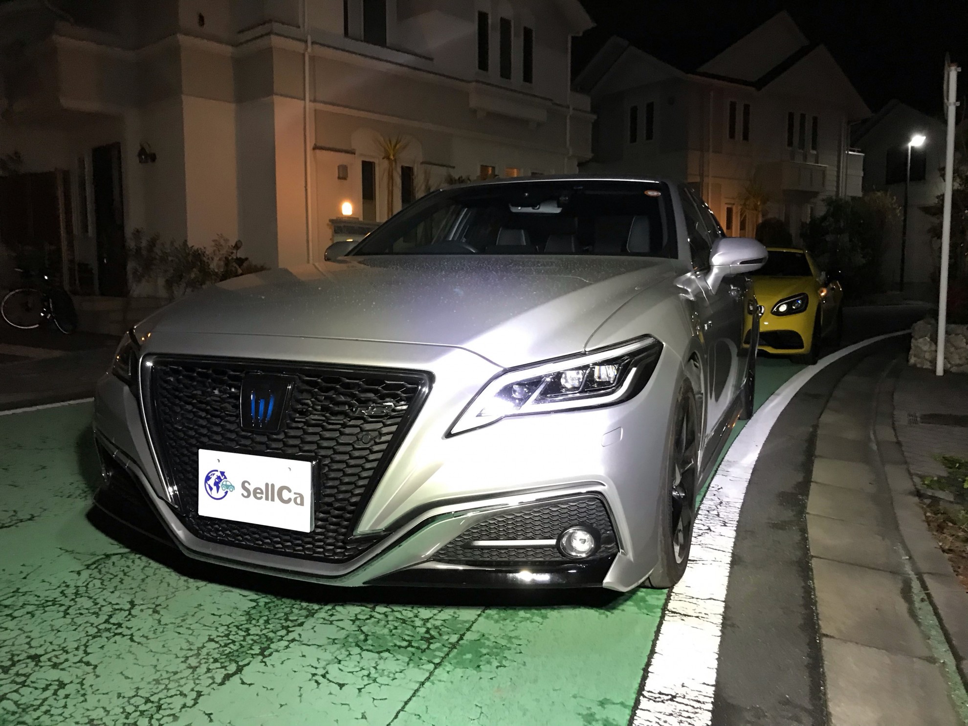 2022年1月成約のクラウンハイブリッド ＲＳアドバンスのメイン画像