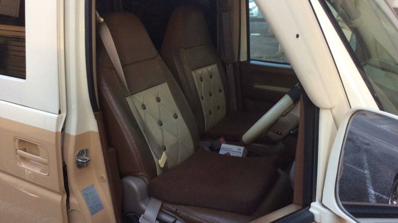 内装前方シート