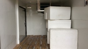 内装後方シート