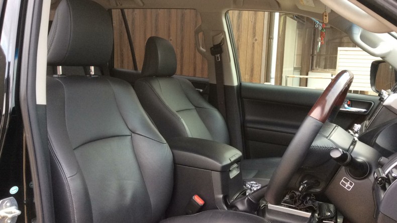 内装前方シート