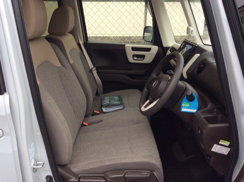 内装前方シート