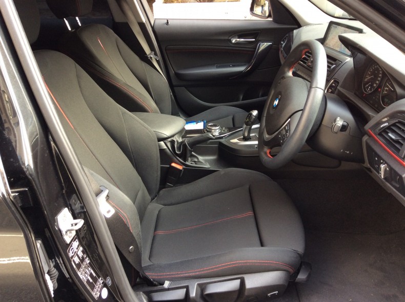 内装前方シート