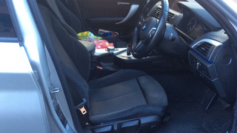 内装前方シート