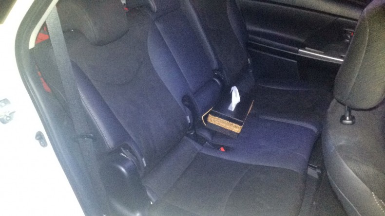 内装後方シート