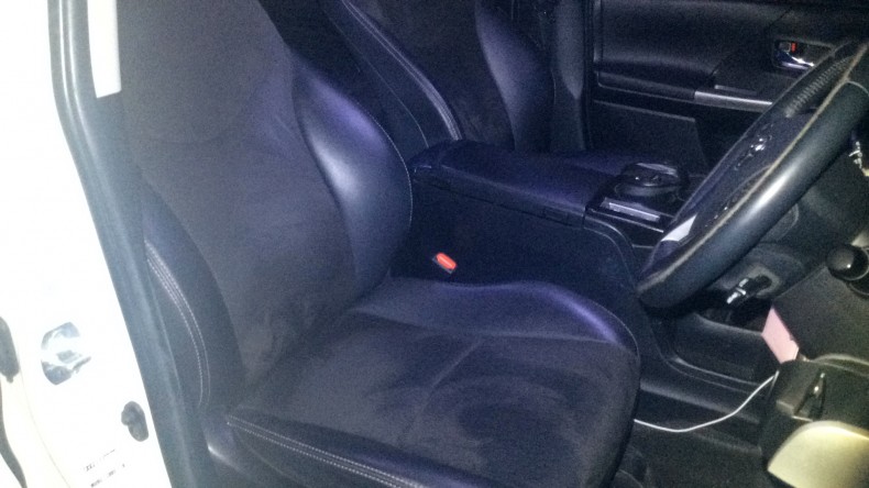 内装前方シート