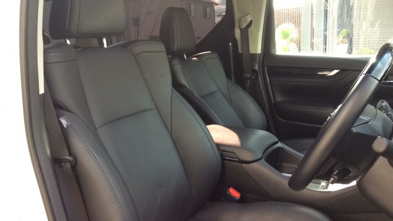 内装前方シート