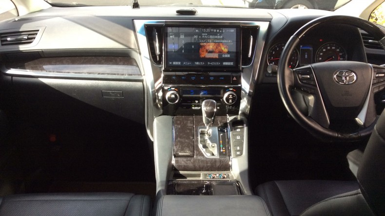 内装インパネ全体