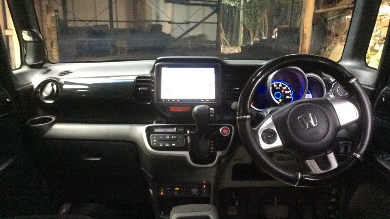 内装インパネ全体