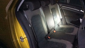 内装後方シート