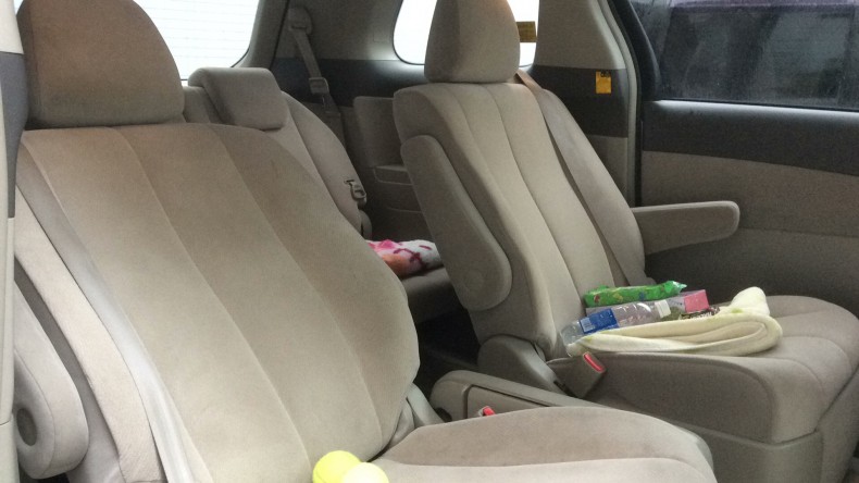 内装後方シート