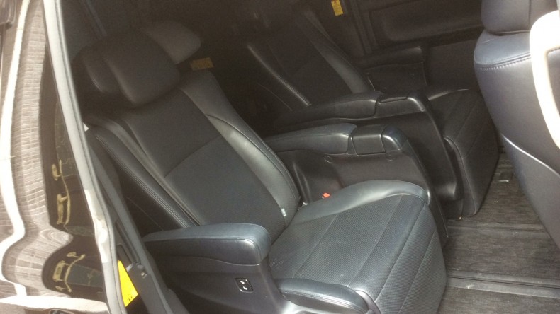 内装後方シート