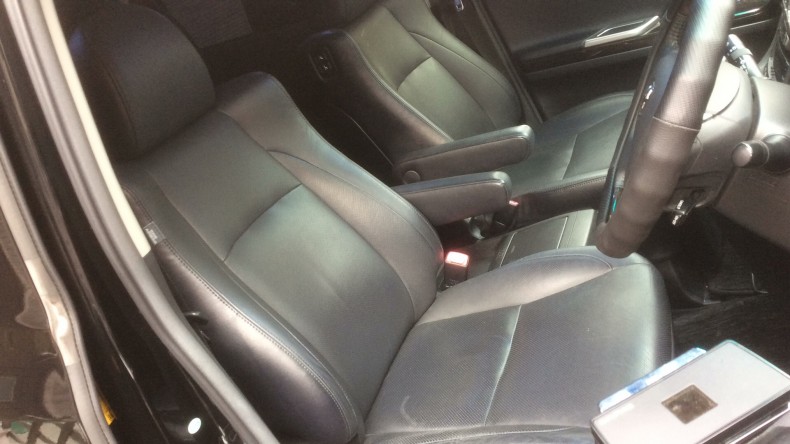 内装前方シート