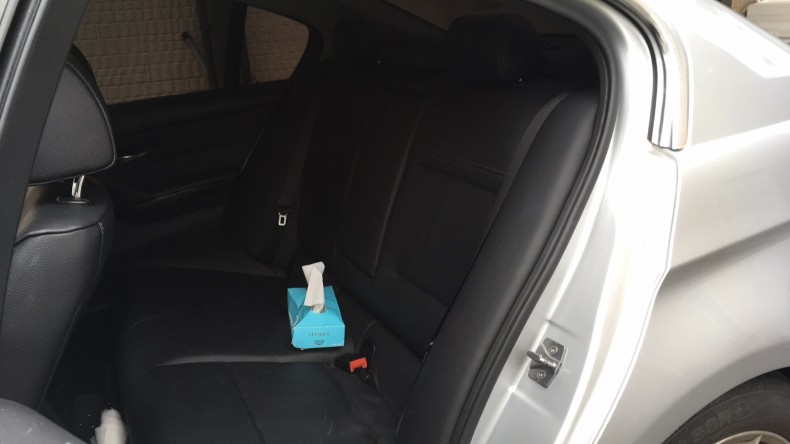 内装後方シート