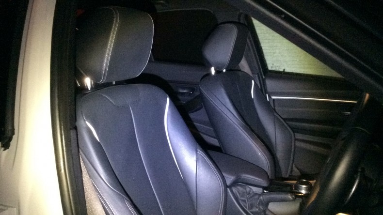 内装前方シート