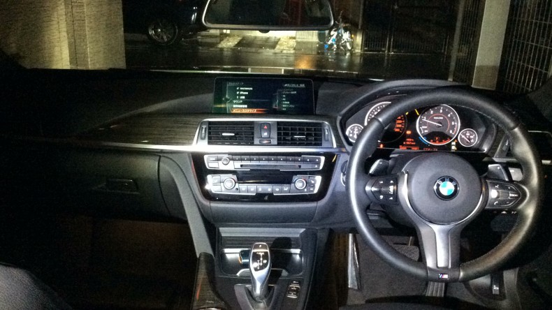 内装インパネ全体