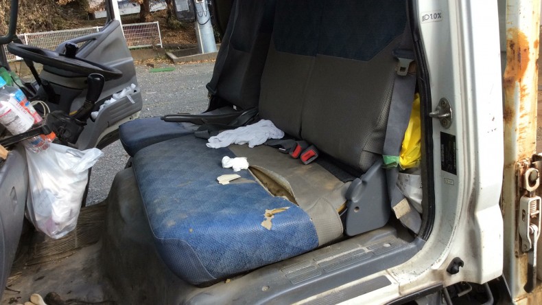 内装後方シート